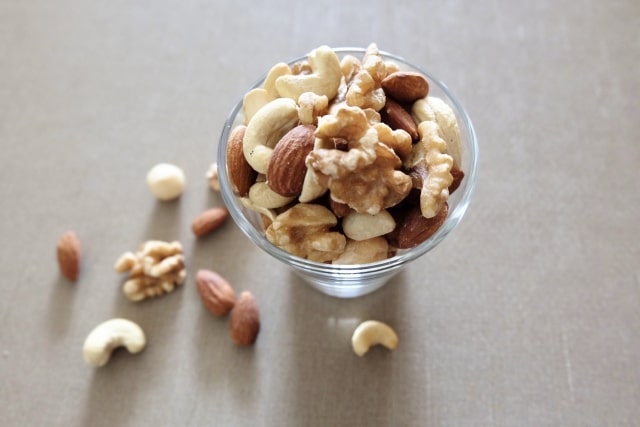 低糖質なナッツ
