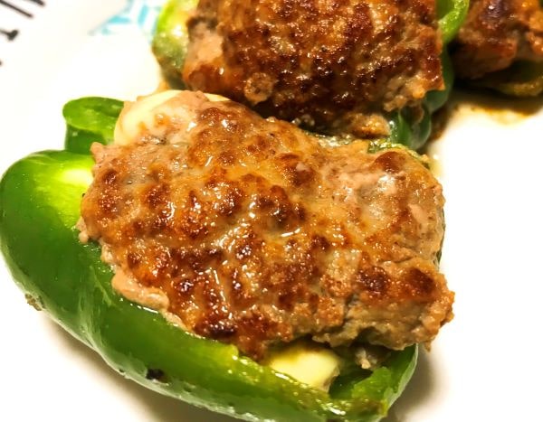 ピーマンの肉詰め焼き