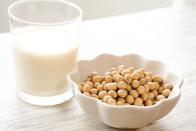 大豆イソフラボンが多い豆乳