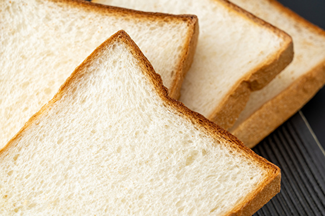食パン
